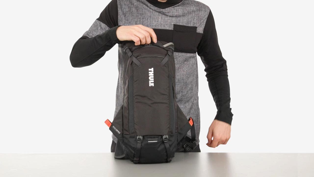 Thule Rail Pro 12L product video