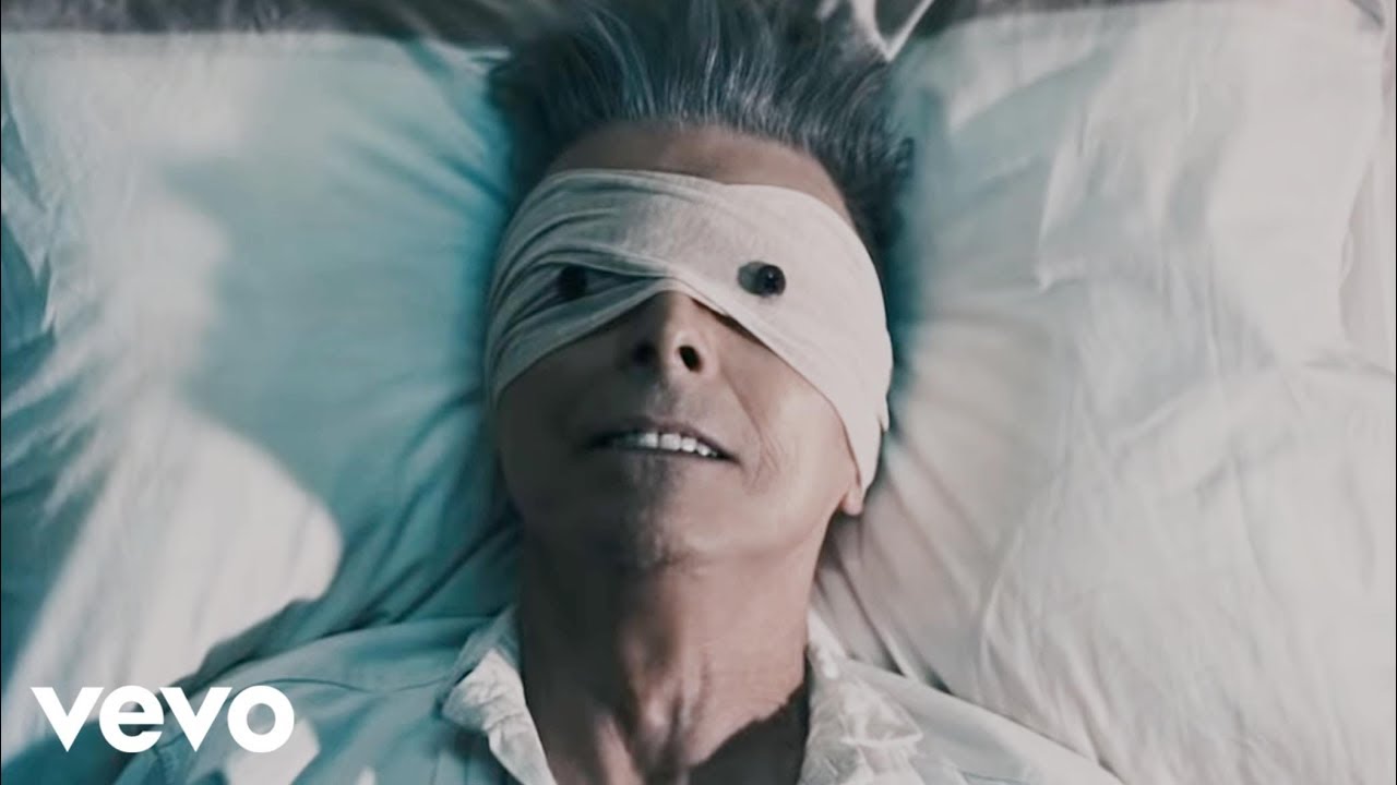 David Bowie - Lazarus (Video) - YouTube